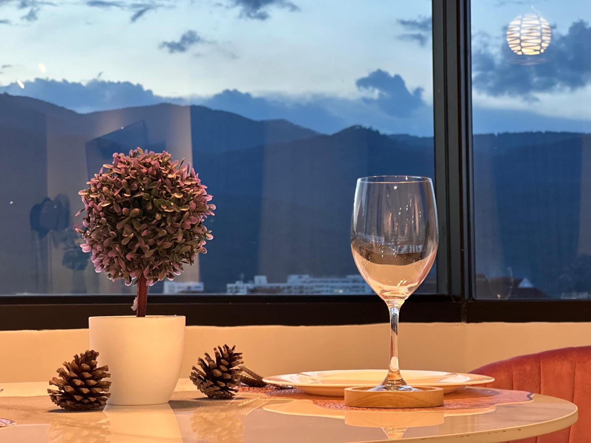 Mountain & City View Panorama At Nimman Csiangmaj Kültér fotó